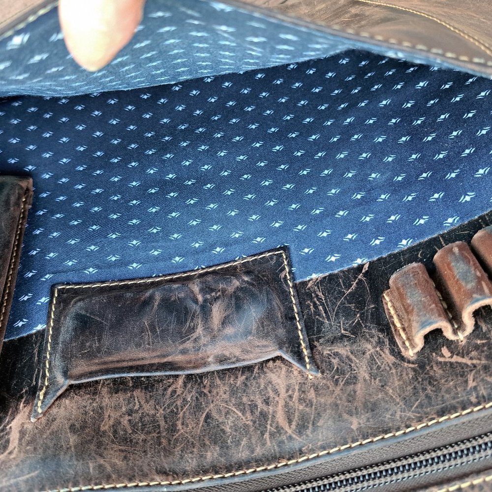 Buckle and Seam Leather Carry Bag Vintage LapTop - Picture 8 of 11